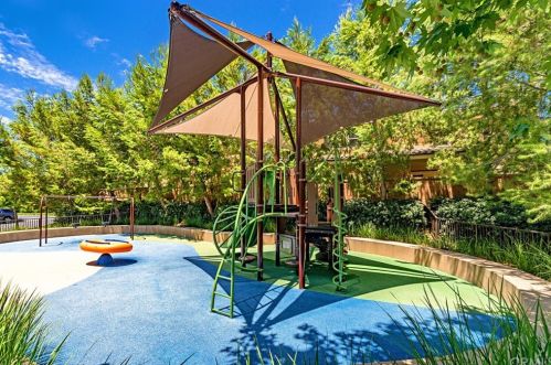 155 Pathway, Irvine CA  92618-8846 exterior