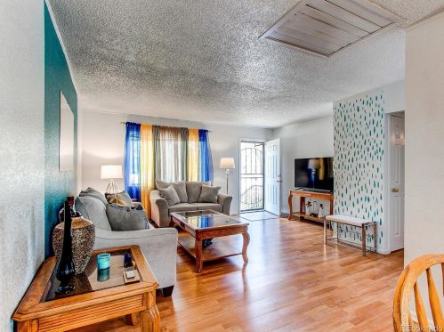 2198 Adriatic Pl, Englewood, CO 80110-1003