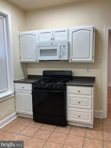 5705 Baltimore Ave, Philadelphia PA 19143-2717 exterior