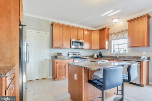 67 Tinning Ct, Hedgesville WV 25427-7367 exterior