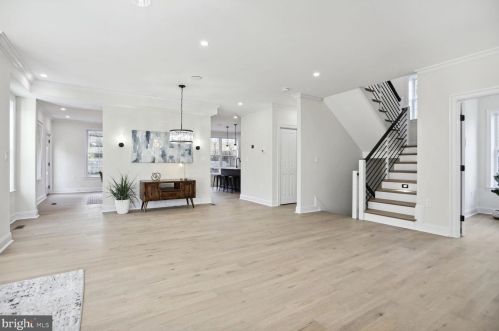 401 Boyd Ave, Silver Spring MD 20912-5404 exterior