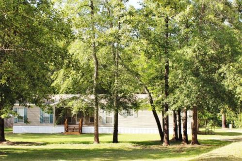 77 Spencer Rd, Dixie, GA 31629-3536