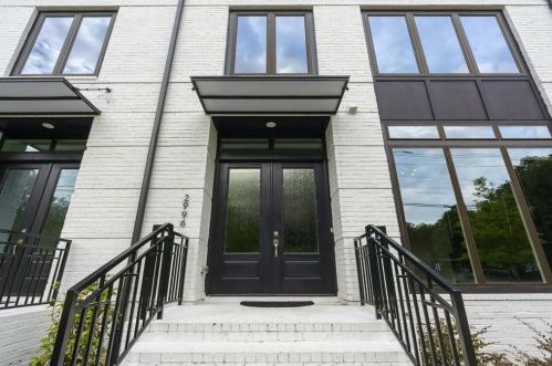 2996 Hermance Dr, Atlanta GA  30319-2735 exterior