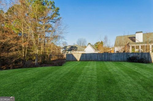 1708 Chinaberry Ct, Stockbridge GA  30281-9110 exterior