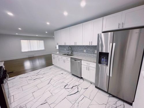 2597 Connally Dr, Atlanta GA  30344-1021 exterior