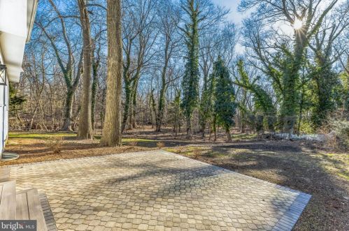 1302 Chestnut Pl, Haddon Heights NJ  08035-1810 exterior