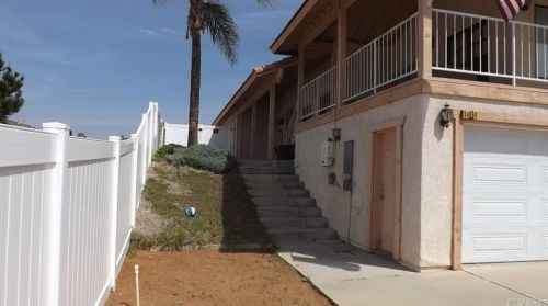 14084 Meadowlands Dr, Riverside, CA 92503-9723