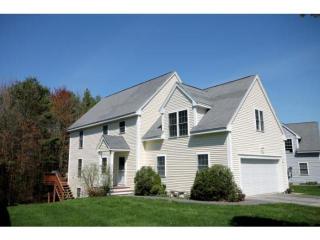 87 Barbara Ln, Hudson, NH 03051-3769