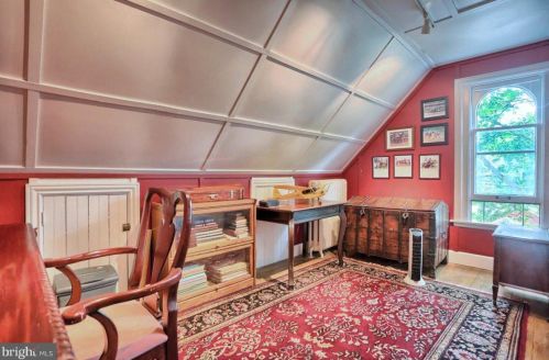 263 Walnut St, Carlisle PA  17013-3735 exterior