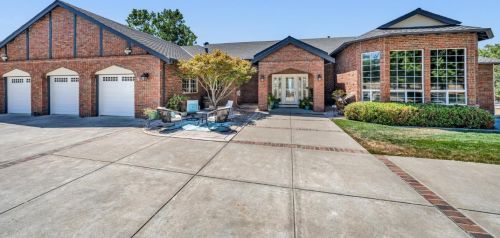9579 Via Del Cielo, Gilroy, CA 95020-9006