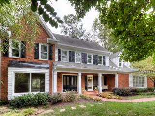 1845 Mallard Lake Dr, Marietta, GA 30068-1646