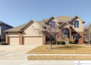 3614 185th Ave, Omaha, NE 68130-4284