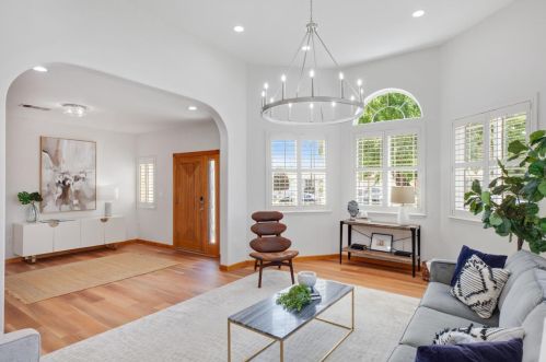 444 Bataan Ct, San Jose, CA 95133-2303