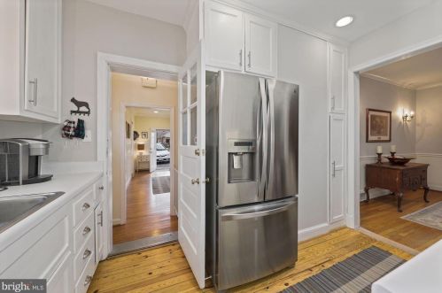 1010 Notley Rd, Silver Spring MD 20905-5838 exterior