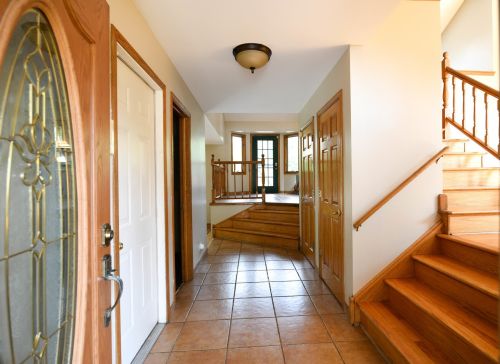 17005 Danielle Ct, Oak Forest, IL 60452-4486
