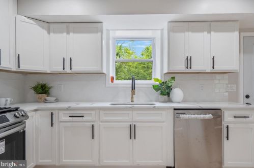 1112 Taylor Rd, Street MD 21154-1408 exterior