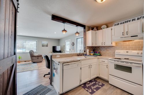 5983 Dellwood Ave, Saint Paul MN  55126-8451 exterior