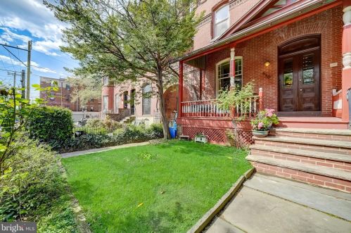 430 42nd St, Philadelphia, PA 19104-2217