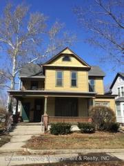 801 Columbia Ave, Fort Wayne IN  46805-4305 exterior