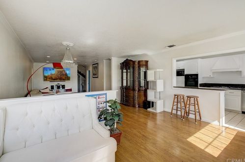 8509 Cavel St, Downey, CA 90242-2519