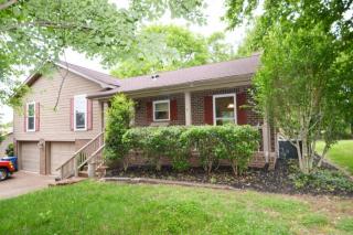 557 Old Lebanon Dirt Rd, Hermitage, TN 37076-4316