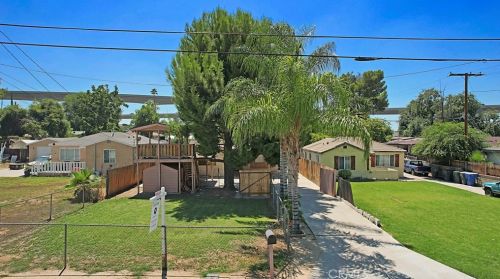 1980 Thornton St, Riverside, CA 92507-2345