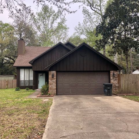 3205 2nd St, Ocean Springs, MS 39564-8518