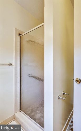 14120 Rippling Brk Dr, Silver Spring MD 20906-2302 exterior