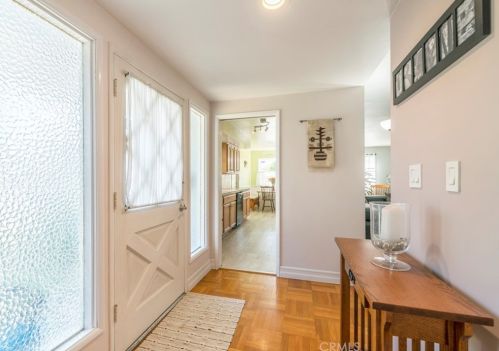 511 Century Dr, Anaheim CA  92805-2235 exterior