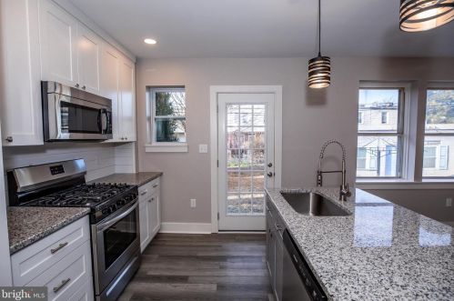 307 Ross St, Lancaster PA  17602-1941 exterior