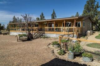 9502 19th St, Terrebonne OR  97760 exterior