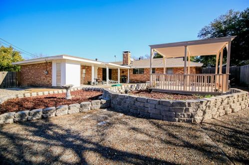 1700 Aden Rd, Fort Worth TX  76116-1914 exterior