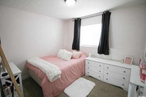 49 200, Smithfield UT 84335-2224 exterior