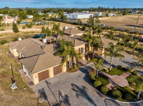 6012 4th St, Rio Linda, CA 95673-4031