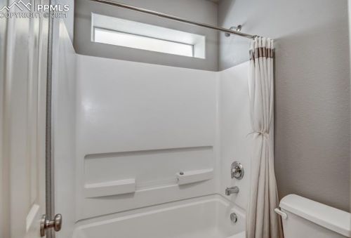 1102 Ptarmigan Dr, Woodland Park CO 80863-8004 exterior