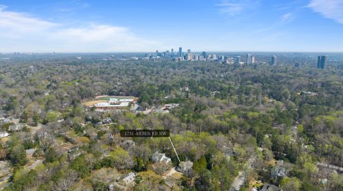 2731 Arden Rd, Atlanta GA  30305-1913 exterior