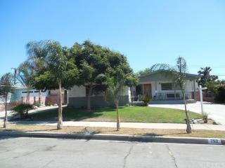 752 Plymouth St, Glendora, CA 91740-6084