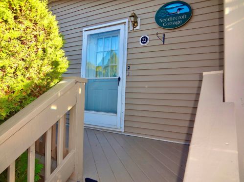23 Magnolia Ln, Belmont, NH 03220-4429