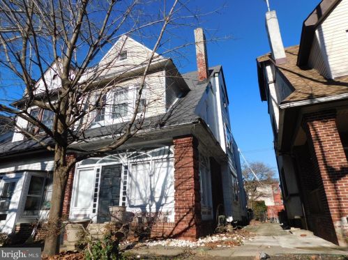 1107 Harrison St, Philadelphia, PA 19124-2907