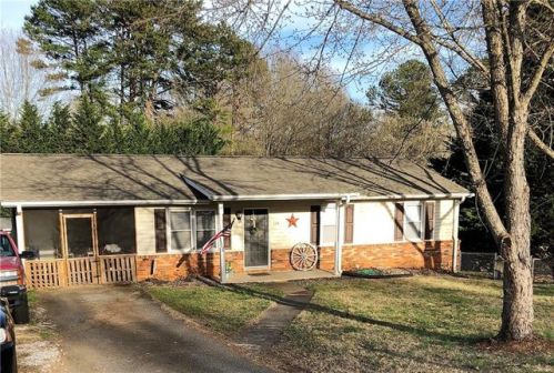 119 Edgewood Ave, Easley, SC 29640-9623