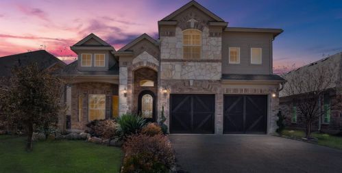 3820 Mustang Ave, Garland TX 75048 exterior