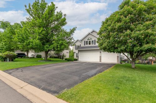 2110 Williams St, Prior Lake, MN 55379-4422