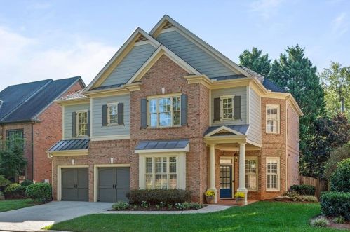 2027 Mendenhall Dr, Atlanta, GA 30341-1789
