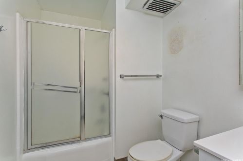 2029 Nuuanu Ave, Honolulu HI  96817-2515 exterior