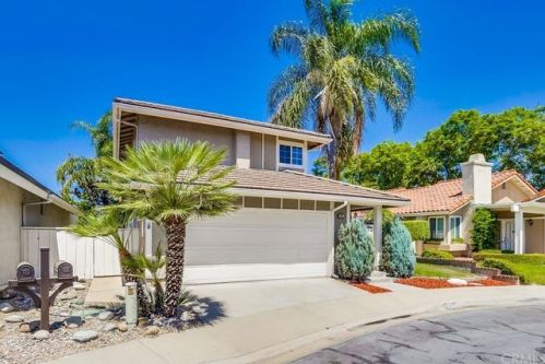 11 Charleston, Irvine, CA 92620-2513