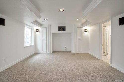 18585 Greenwood Pl, Denver CO  80013-5721 exterior