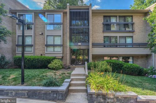 2118 Green Watch Way, Herndon, VA 20191-2426