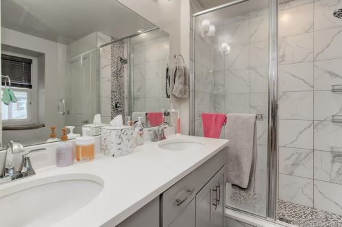 21957 Radcliff Cir, Denver CO  80015 exterior