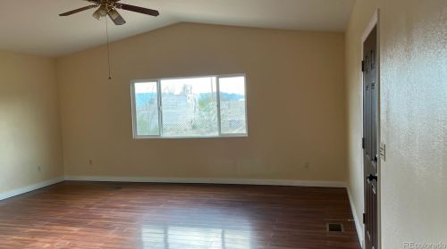 572 7th St, Penrose, CO 81240-9350