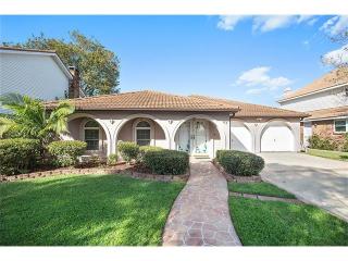 62 Granada Dr, Kenner, LA 70065-3145